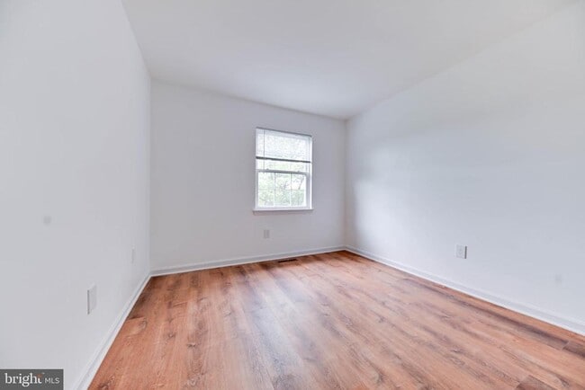 Building Photo - 3514 Lowlen Ct