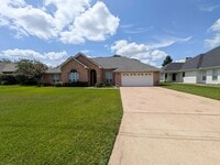 Building Photo - 7647 Rosewood Dr