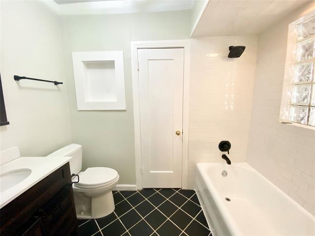 Building Photo - 5253 Monticello Ave