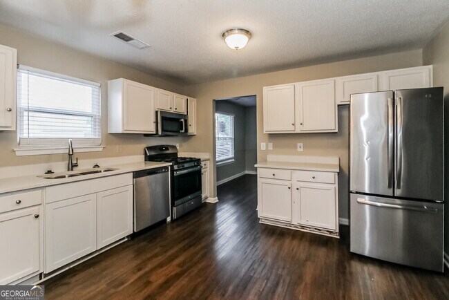Building Photo - 2962 Knoll View Pl