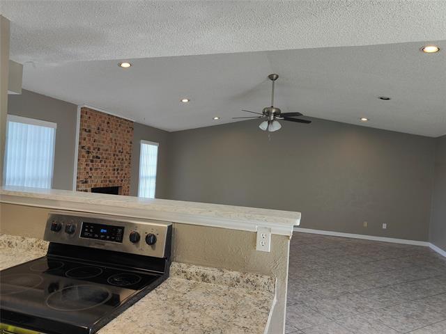 Building Photo - 2700 Winding Creek Dr