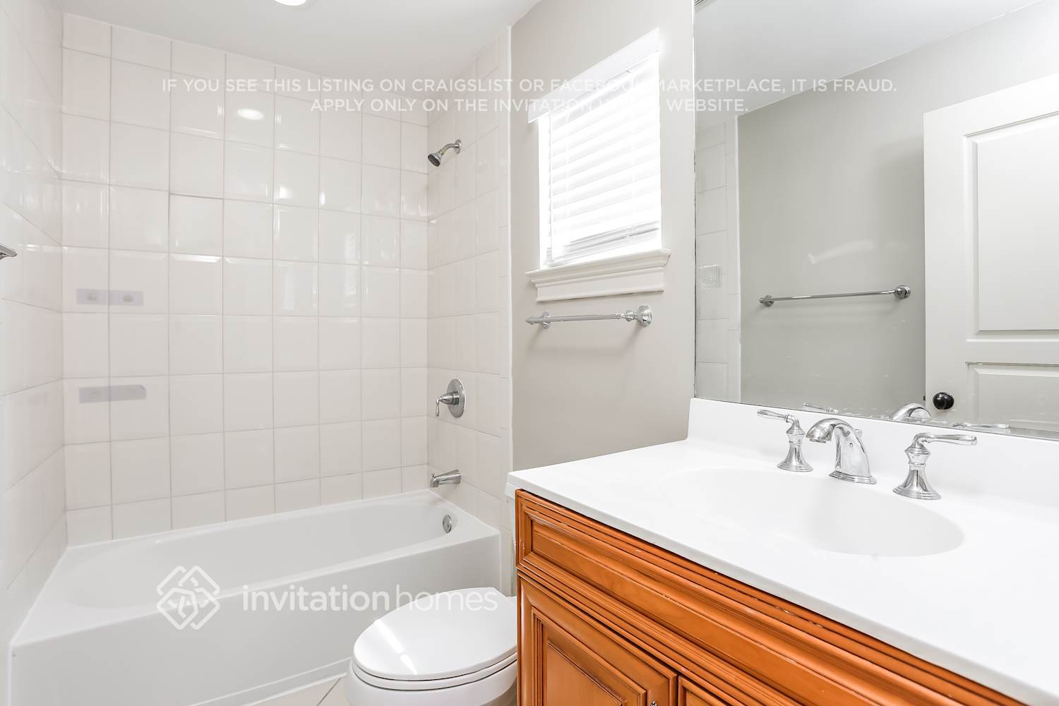 Building Photo - 1018 E Heritage Club Cir