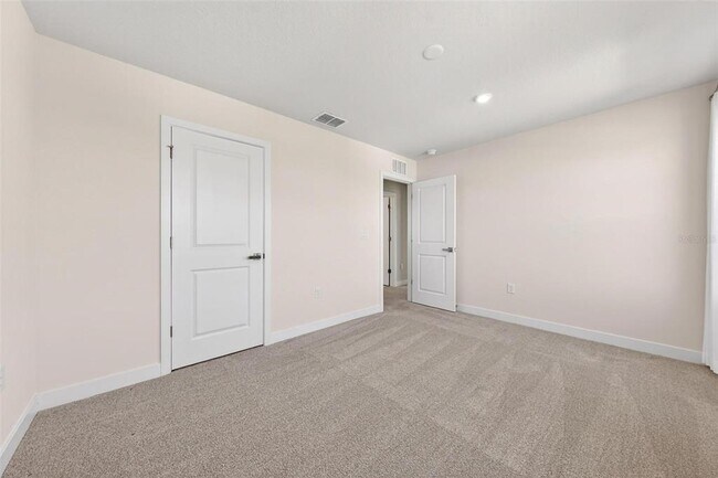 Building Photo - 6408 Domizio Dr