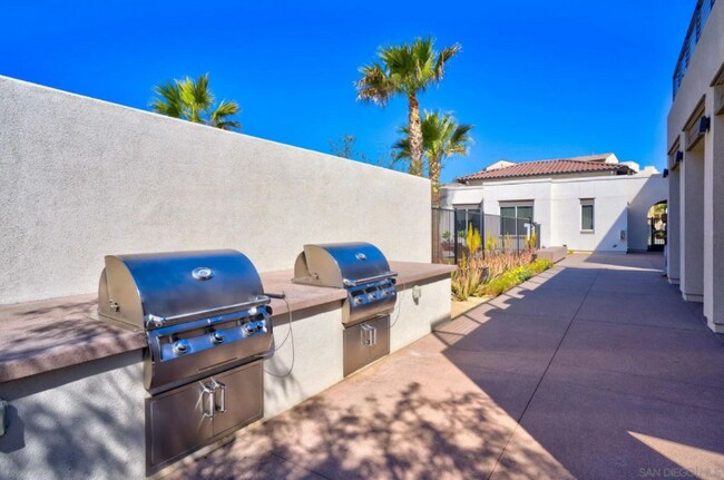 Building Photo - 5405 Beach Grass Ln