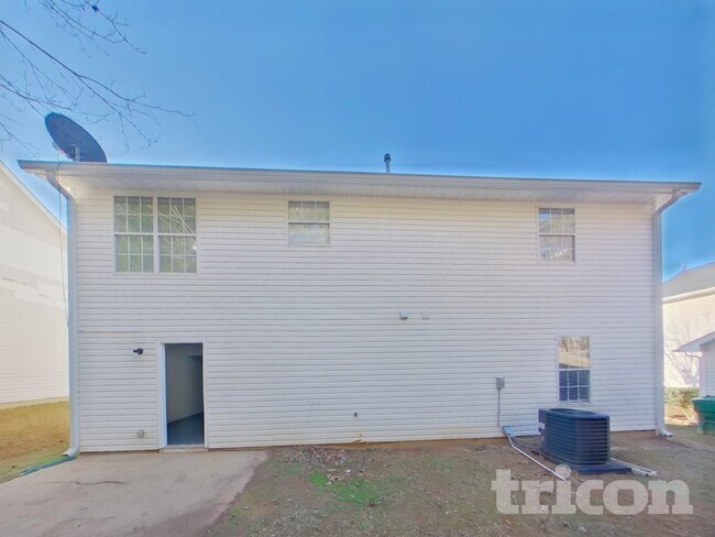 Building Photo - 868 Asbury Way