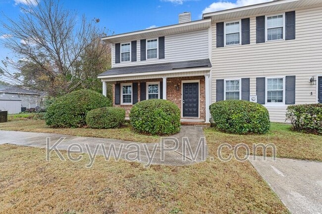 Primary Photo - 3920 Almon Dr