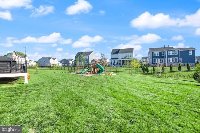 Building Photo - 1108 Coubertin Dr SE