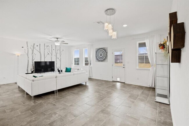 Building Photo - 116 Thurman Holt Rd