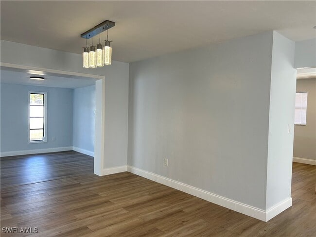 Building Photo - 1428 SE 20th Ave