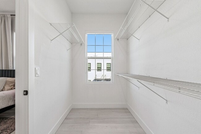 Building Photo - Modern Townhome For Lease in downtown St Pete and Warehouse Arts District