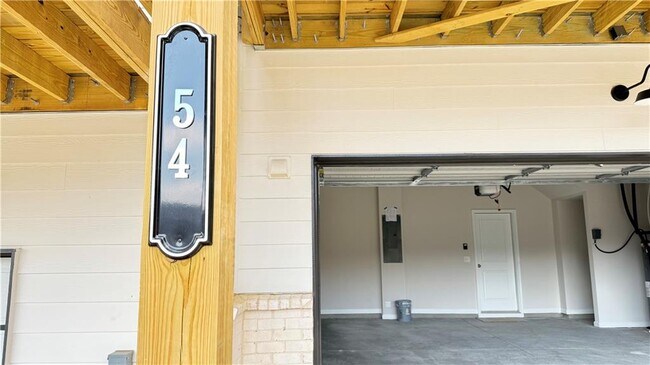 Building Photo - 54 Peeples Dr