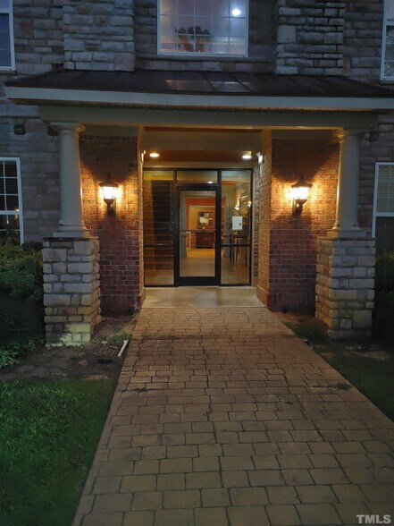 Front Entance - 3314 Starboard Way