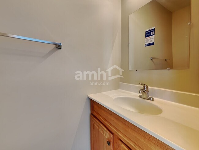 Building Photo - 6543 Vonnie Vale Ct