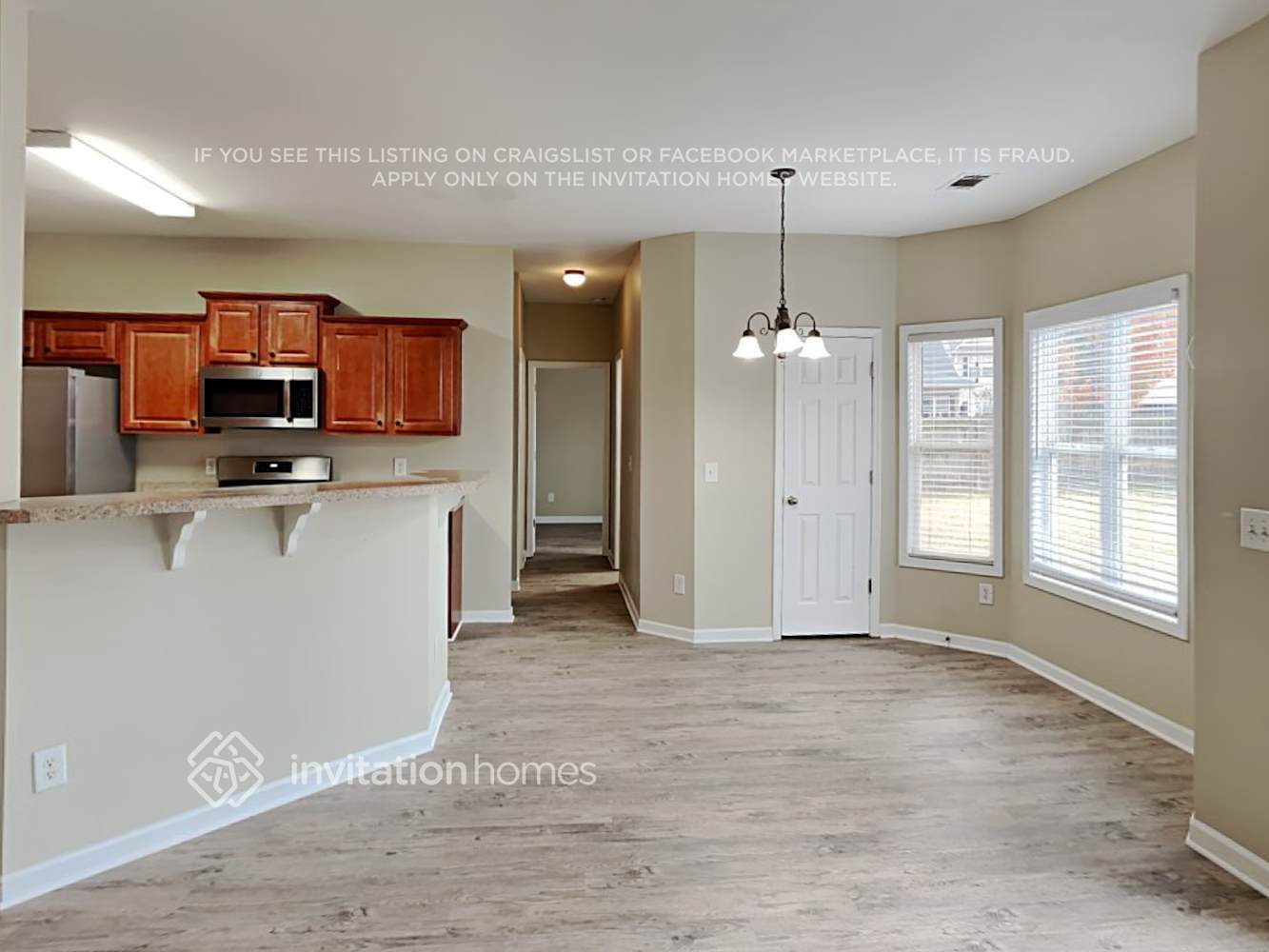 Building Photo - 1392 Summer Hill Ct