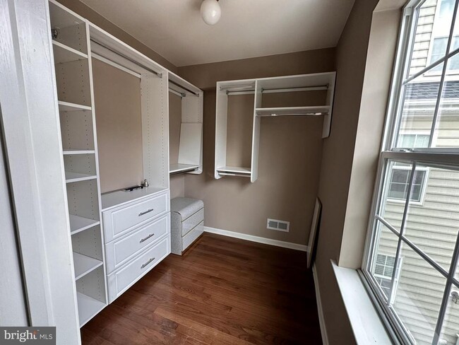 Building Photo - 3832 William Daves Rd