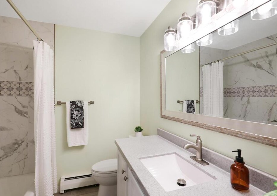 Building Photo - 5400 Three Points Blvd