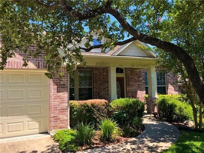 Primary Photo - 9821 Savannah Ridge Dr