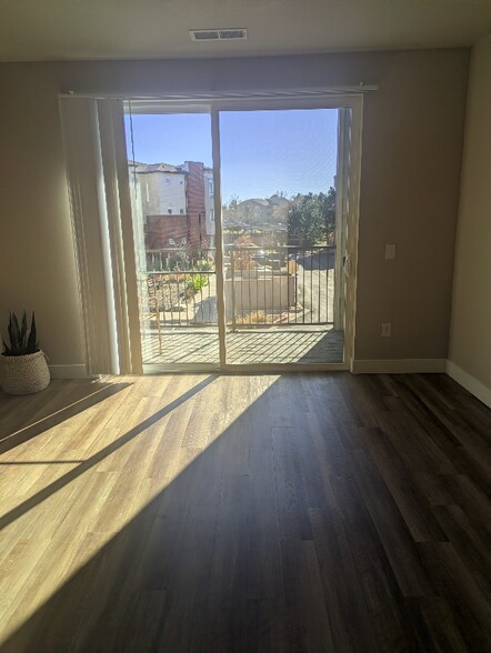 Building Photo - 14301 E Tennessee Ave