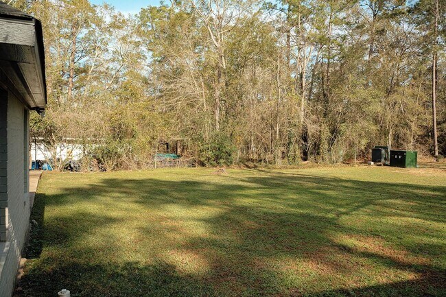 Building Photo - 27210 Afton Way