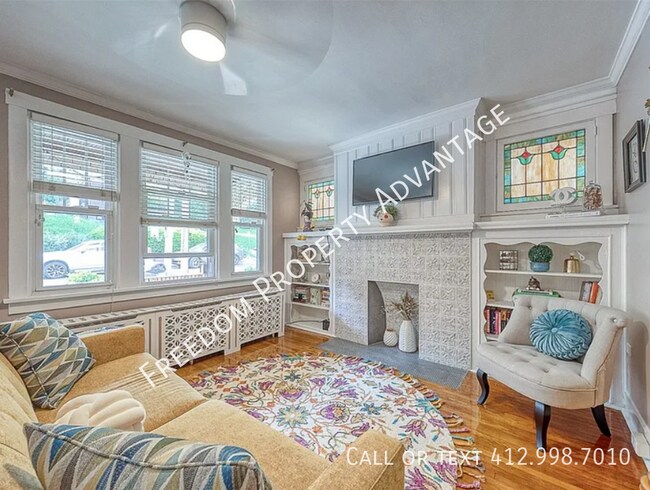 Building Photo - 228 Lavina Ave