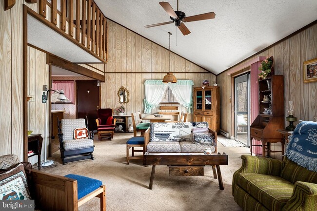 Building Photo - 5359 Crooked Run Rd