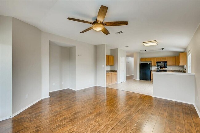 Building Photo - 229 Killian Loop