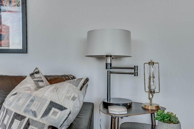 Building Photo - 920 South St