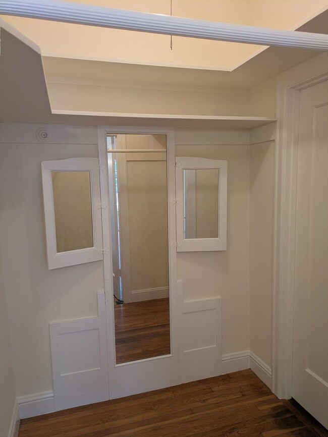 Building Photo - 126_2ndAve