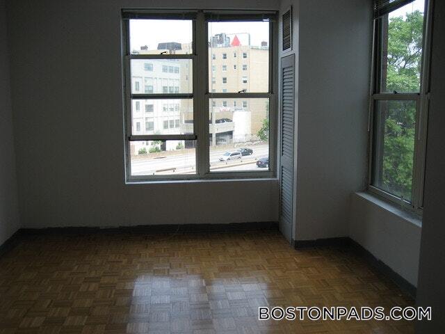 Building Photo - 61 Brookline Ave