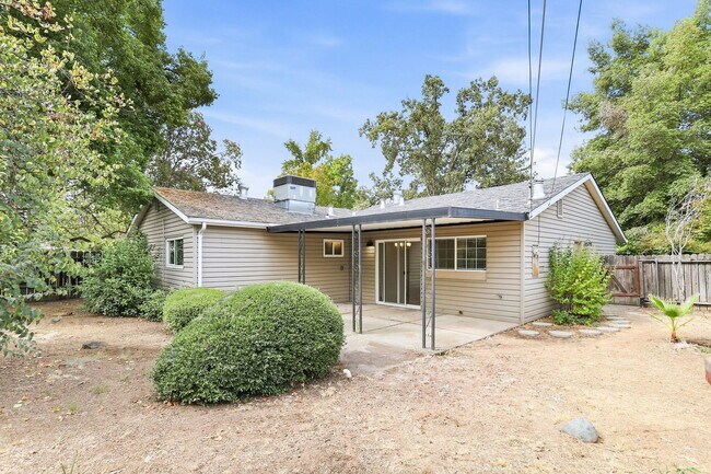 Building Photo - 7400 Pennington Way