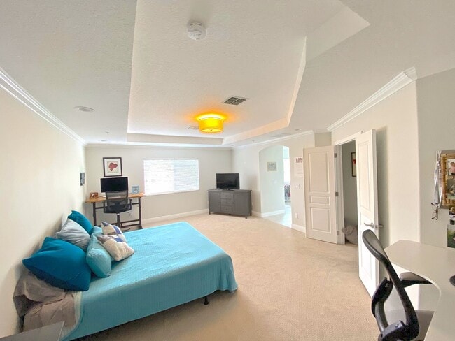 Building Photo - Lake Nona Pool Home for Rent 4bed 3 bath