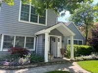 Building Photo - 1697 Bay Blvd