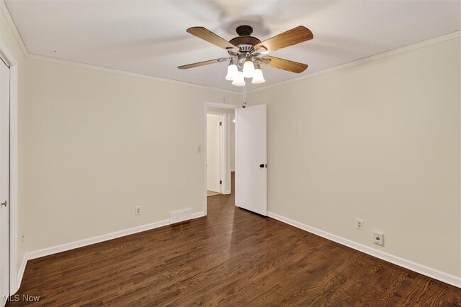 Building Photo - 5969 Marra Dr