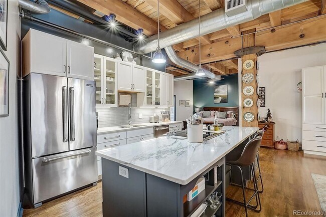 Building Photo - 1745 Wazee St