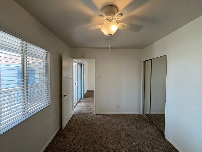 Building Photo - Experience the coastal charm of Oceanside,...