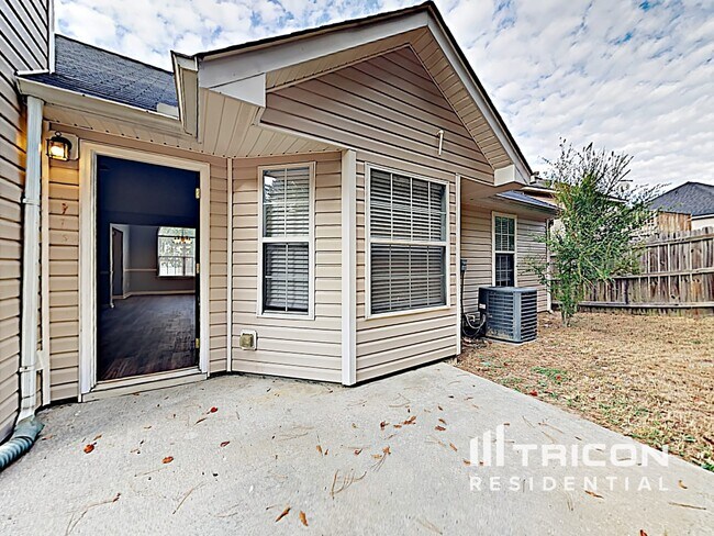 Building Photo - 3480 Cameo Ct