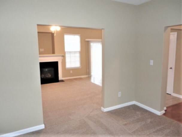 Building Photo - 2626 Dutch Grove Cir
