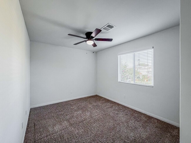 Building Photo - 1108 Honeybell Ct