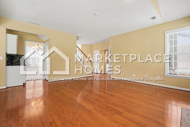 Building Photo - 3398 Spindletop Dr NW