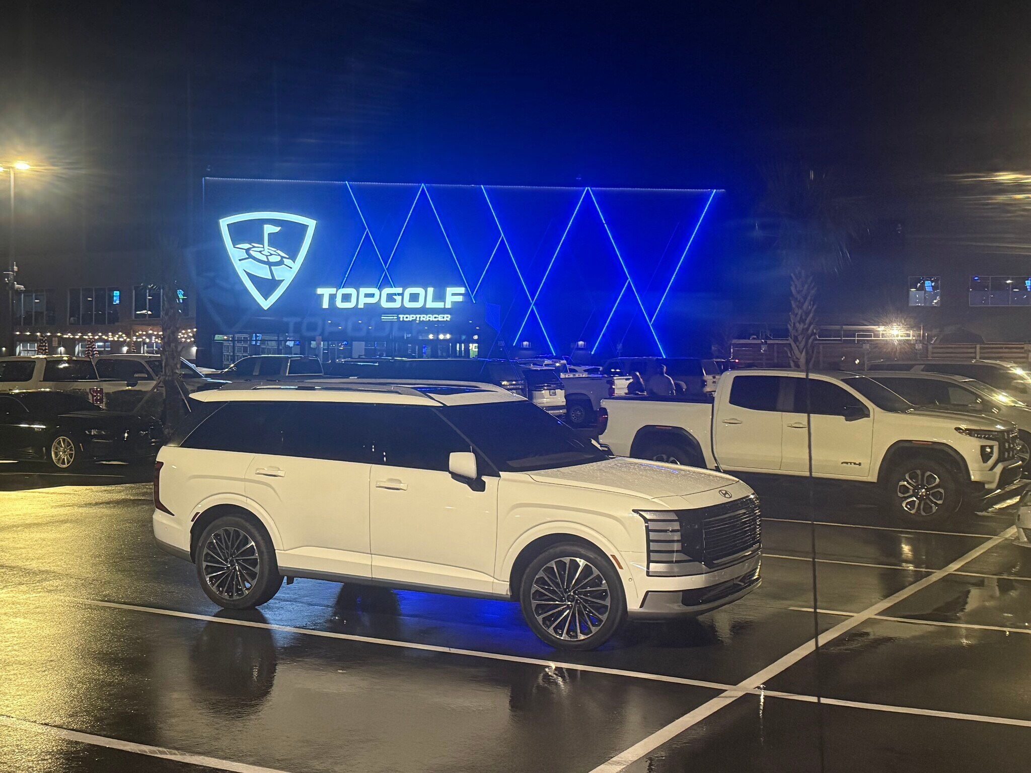 Top Golf 1 +/- Miles from House - 606 Lantana St