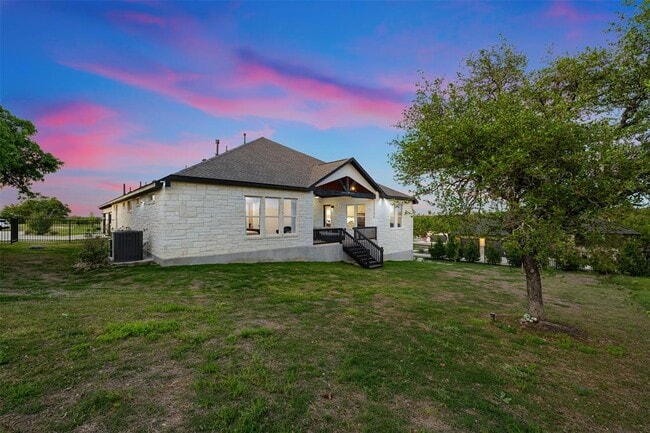 Building Photo - 108 Sierra Mosca Trl