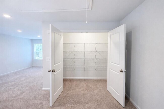 Building Photo - 88 Softwood Ct