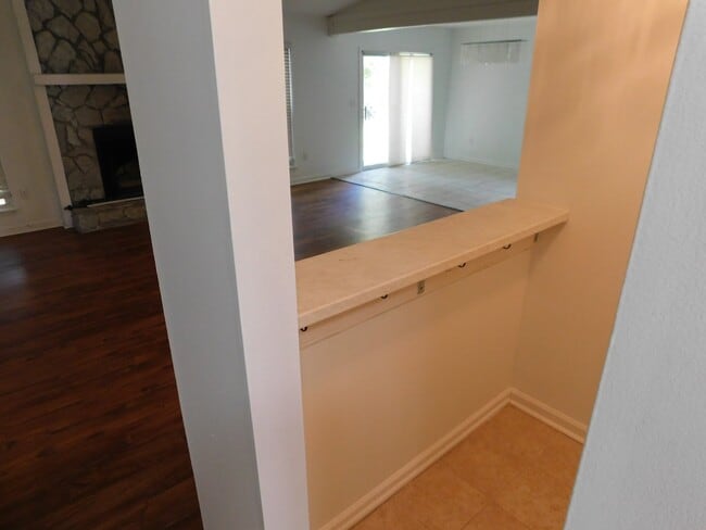 Building Photo - 3bd 2ba home in Mt. Pleasant
