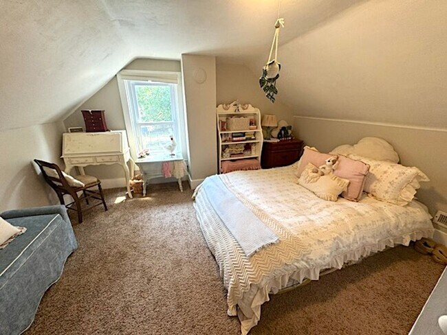 Building Photo - CHARMING 2BD 1BA HOME IN HAMEL