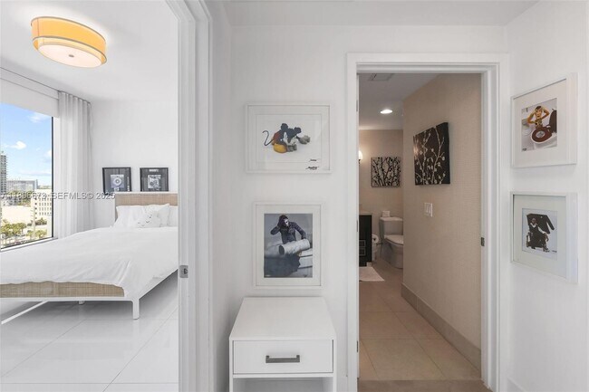 Building Photo - 6899 Collins Ave