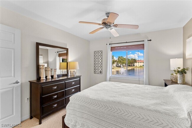 Building Photo - 8274 Key Royal Cir