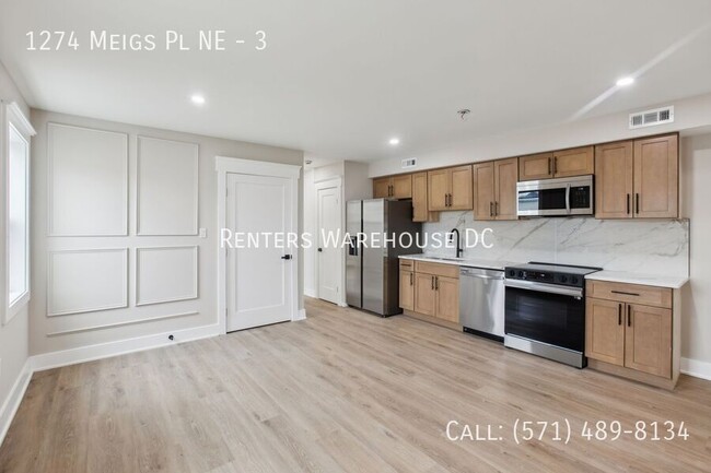 Building Photo - 1274 Meigs Pl NE