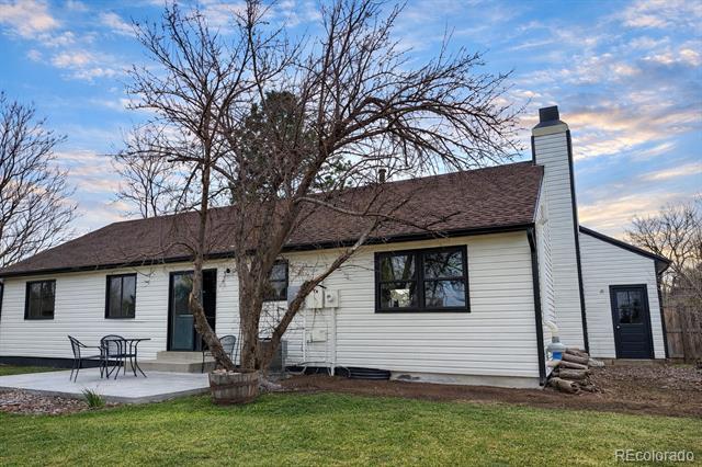 Building Photo - 6726 S Dahlia Ct