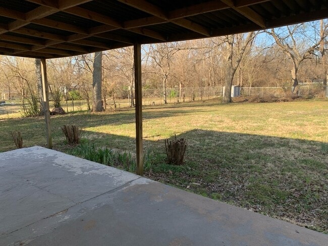 Building Photo - 5214 S Delaware Pl