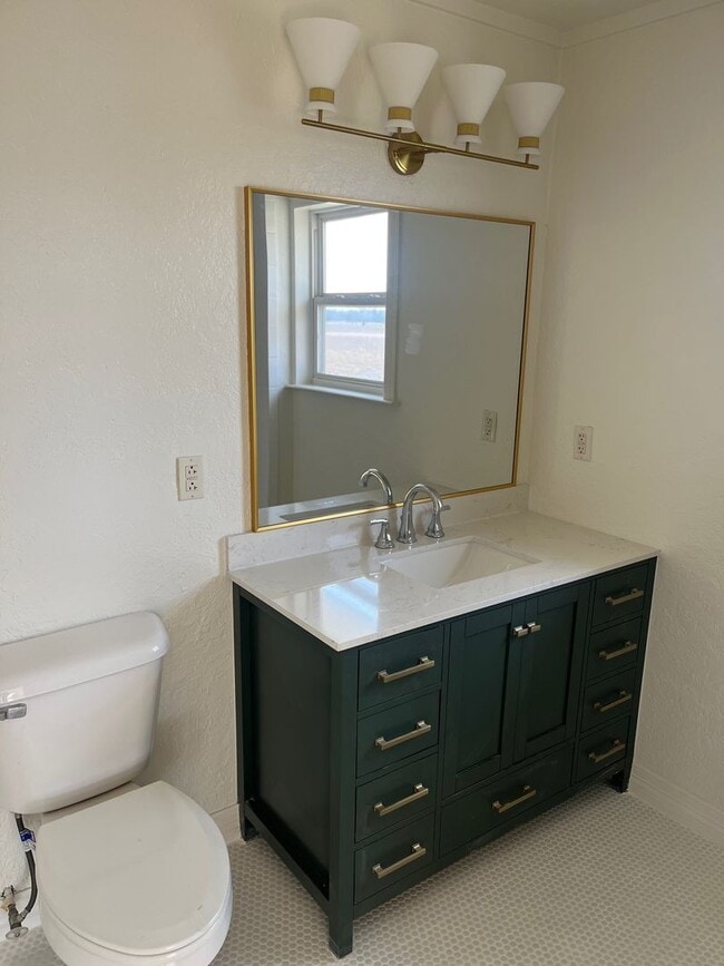 Building Photo - 1227 Deer Run Rd